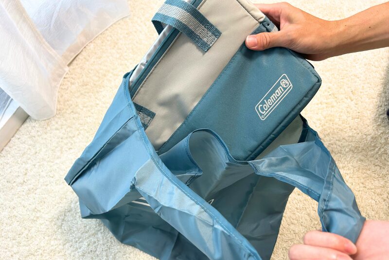 エコバッグにデイリークーラーを収納