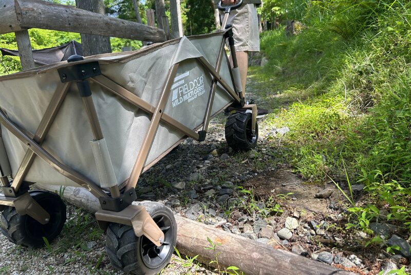 FIELDOOR-キャリーカートと障害物
