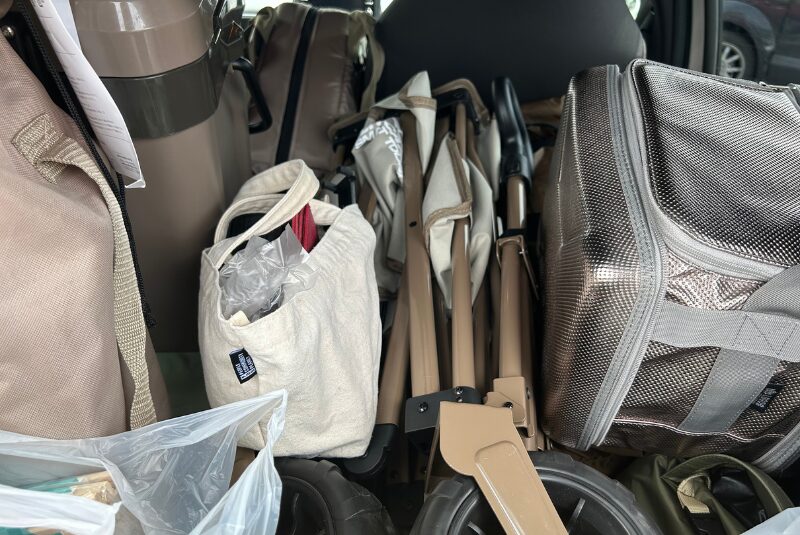 折り畳んで車に乗せたマルチキャリー